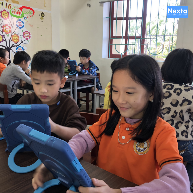 Lớp học chuyển đổi số Nexta đầu tiên tại Trường Tiểu học Nguyễn Du (Hà Tĩnh)